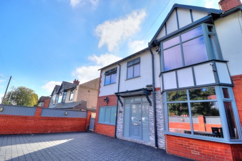 View Full Details for Chorley Old Road, Bolton, BL1