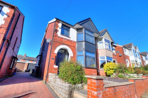 View Full Details for Woodsley Road, Heaton, Bolton, BL1